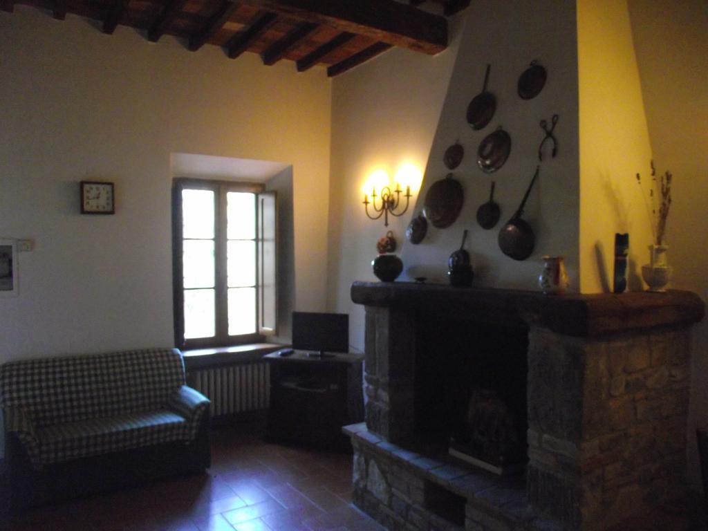 Villa Casalta Agriturismo Кастелина ин Шианти Экстерьер фото